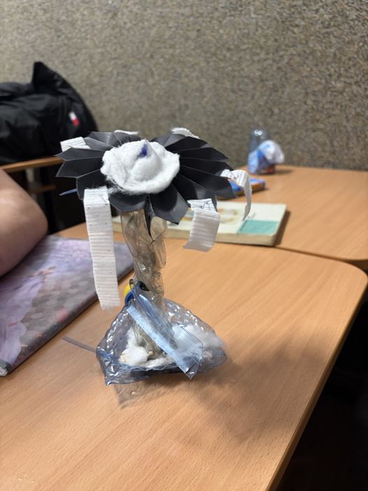 Arta moderna din sticle sau ceva nu stiu