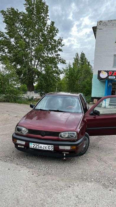 Продам гольф 3 .