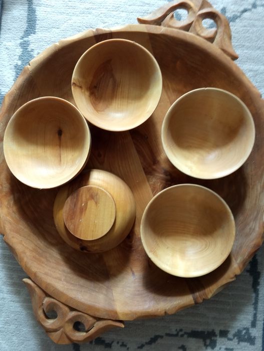 Астану , табак. Деревня посуда