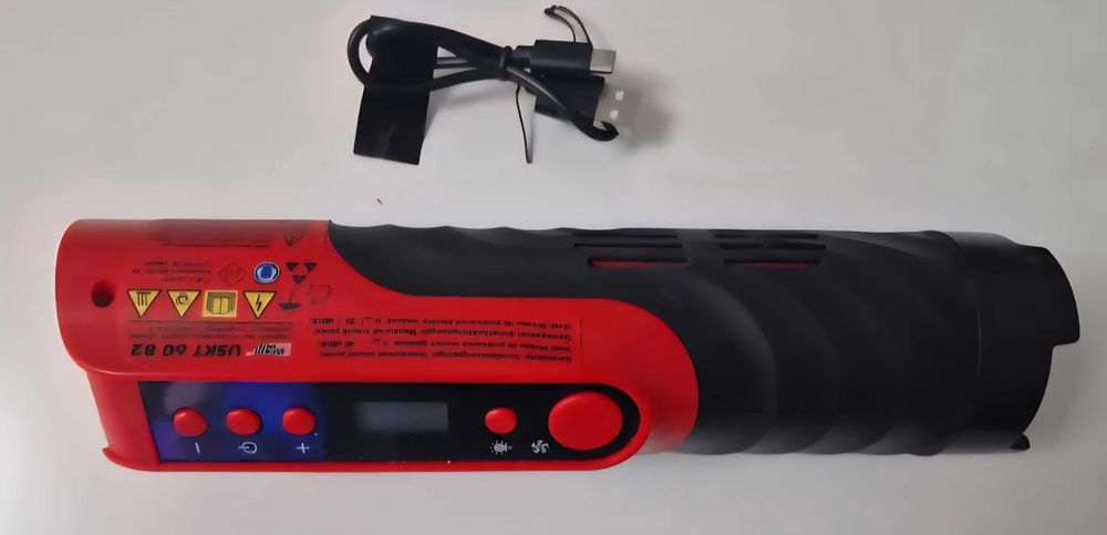 Compresor  portabil  cu acumulator si lanterna ULTIMATE SPEED