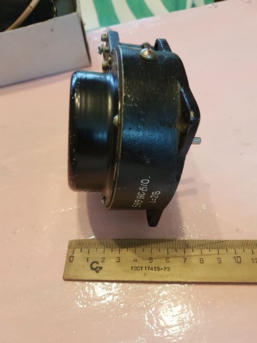 Продам два редуктора