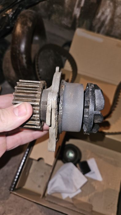 продам грм ваз 126мотор 16кл