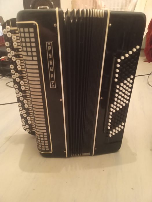 Продаётся баян Тула