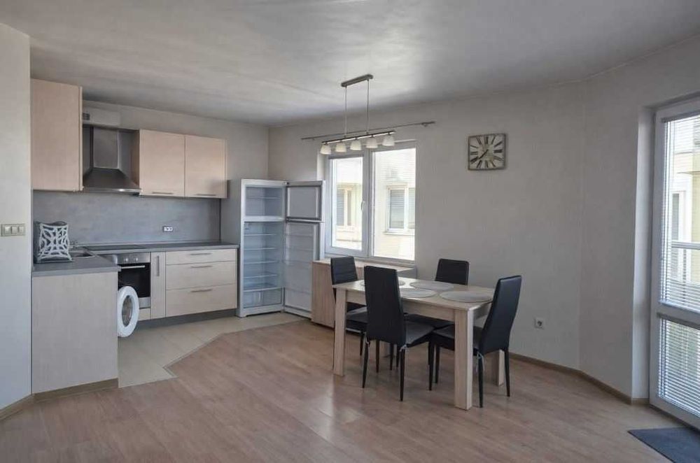 Дава се под наем Двустаен апартамент в София, Редута - 72 кв.м за 597.21 € - Снимка #1