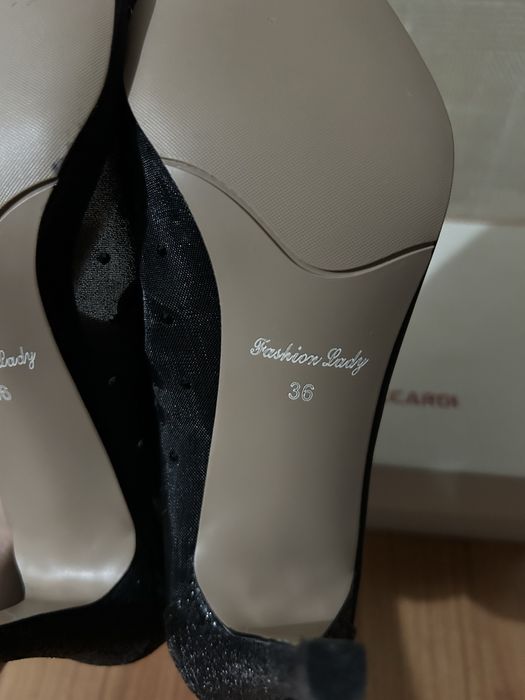 Туфли по 5000 тг