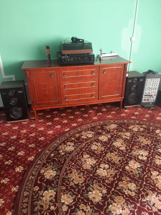 Проигрыватель  стерио с пластинкой