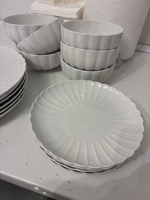 Set farfurii 6 persoane