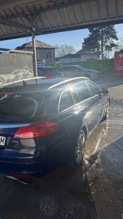 Vand Opel Insignia 2.0 DTI 110cp 2010, 5 usi, EURO 5