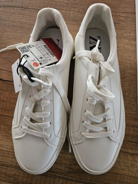 Бели гуменки ZARA