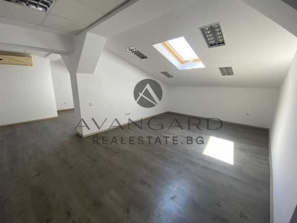 Продава се Офис в Пловдив, Център - 118 кв.м за 510 €/кв.м - Снимка #8