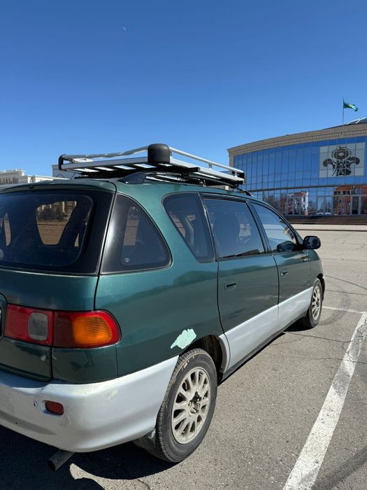 Продам Toyota Ipsum