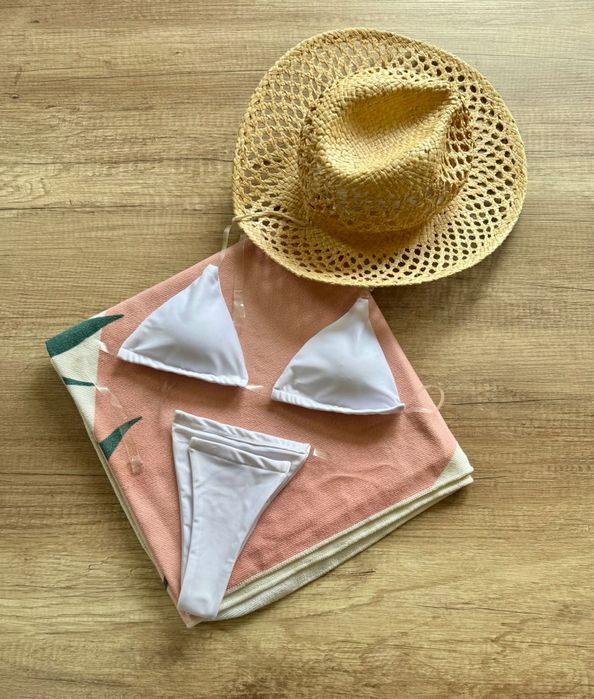 Бански от две части с прозрачни презрамки за равномерен тен лято 2024