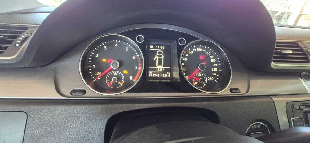 VOLKSWAGEN Passat 2012 — imagine 5