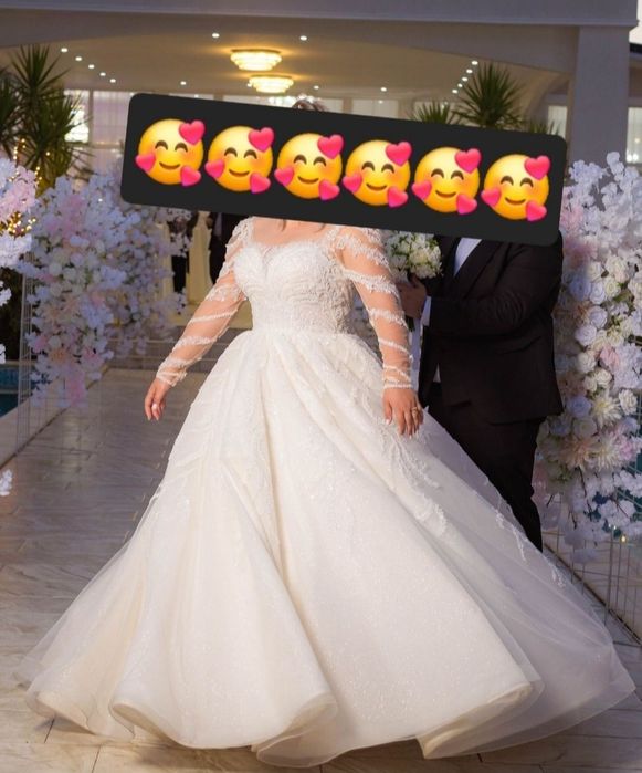 Rochie mireasă model 2025