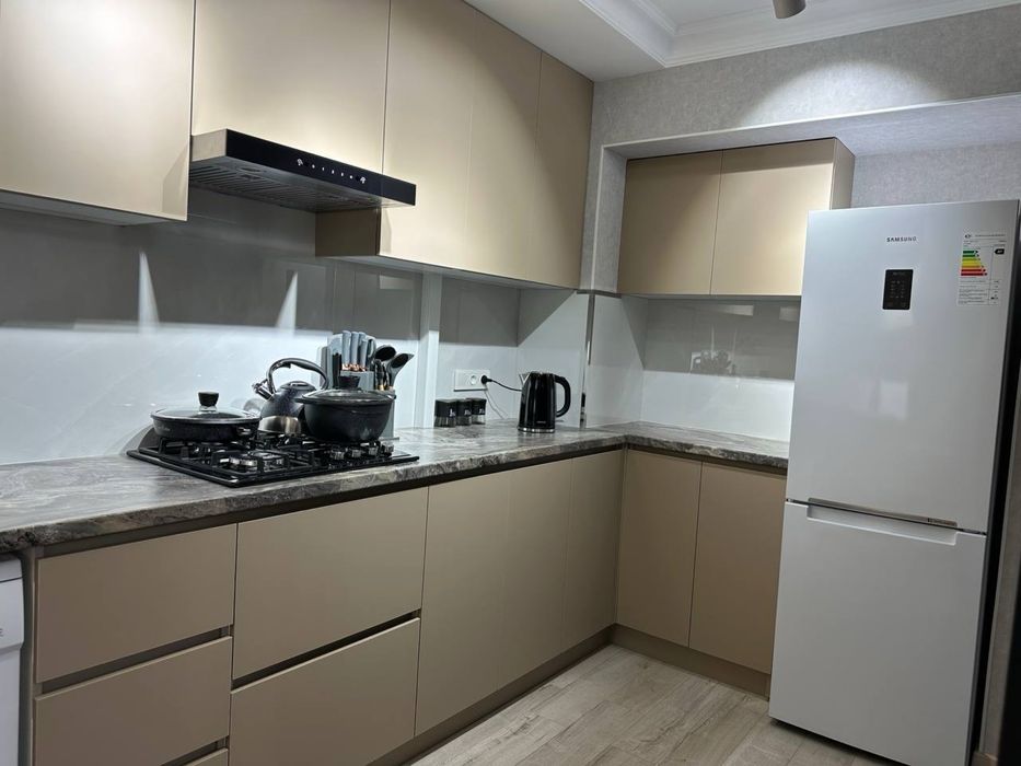 Аренда квартира Ц 1 3/3/4