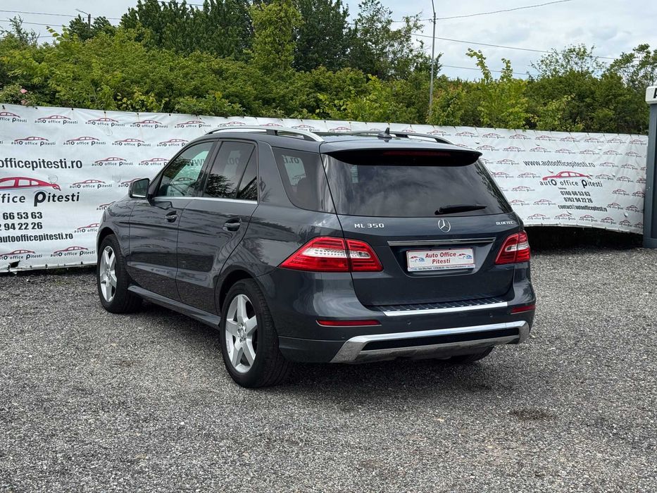 Mercedes ML350  Bluetec 4Matic interior piele GRI