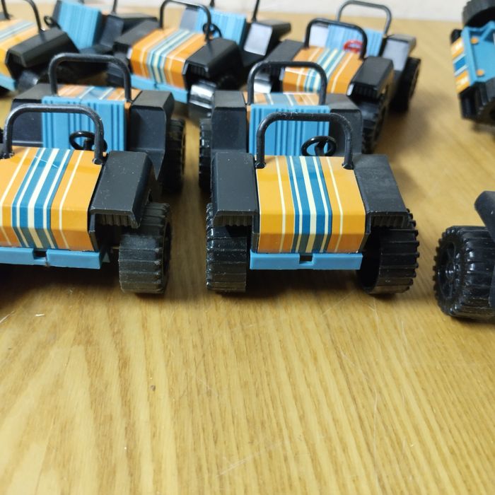 Машинки, новые СССР.