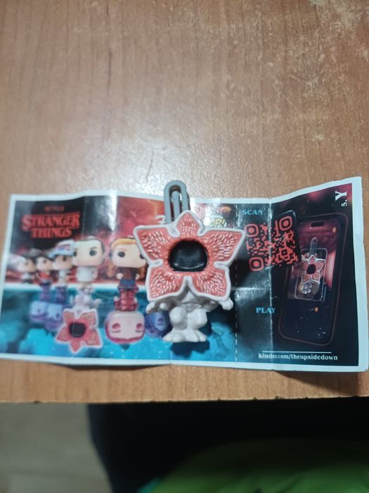 Продам демогоргона со скрепкой