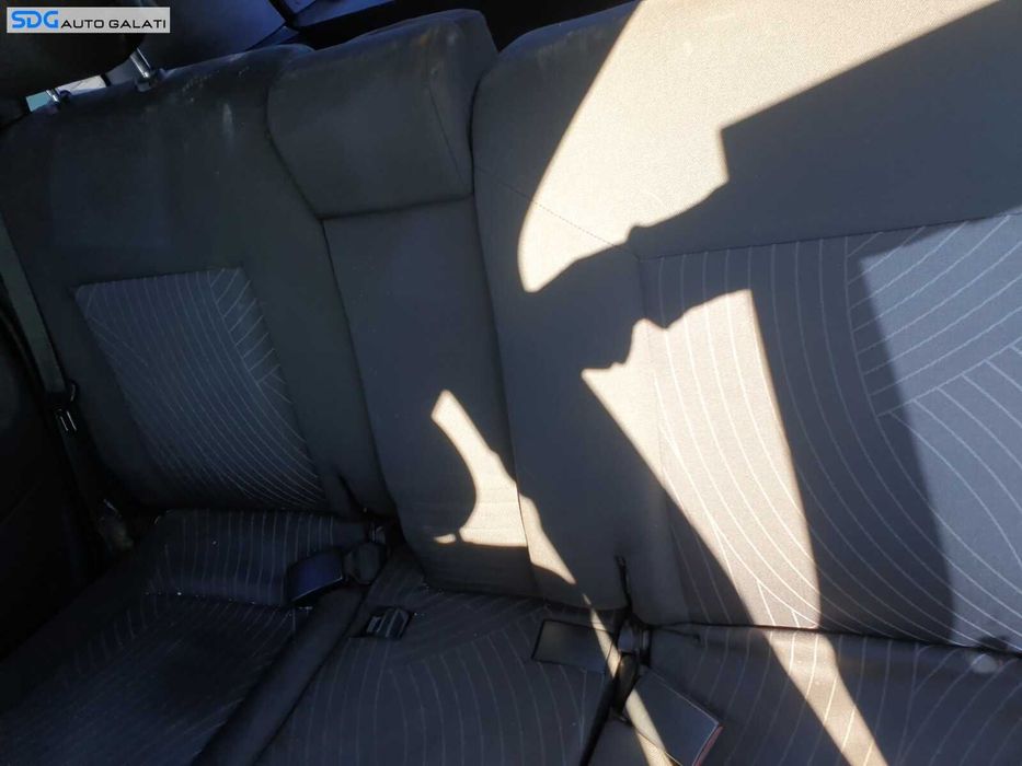 Scaun Scaune Bancheta Spate Spatar Sezut Pasageri Opel Meriva A 2003 - 2010