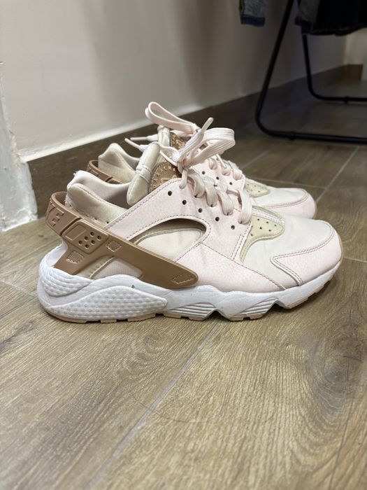 Nike AIR Huarache