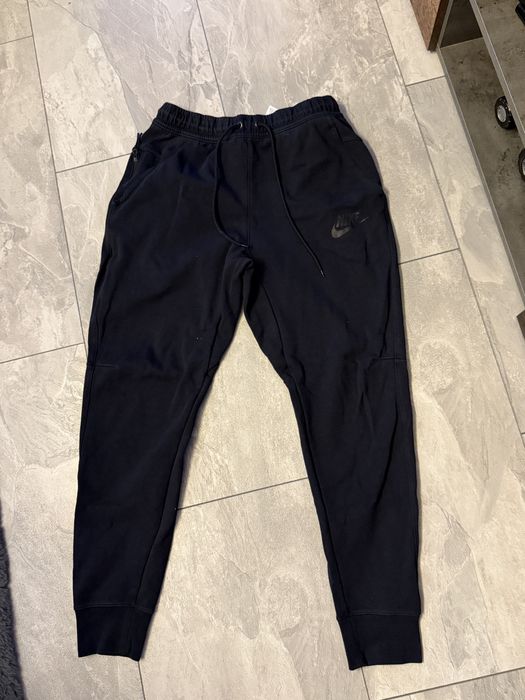 Nike Tech Fleece анцуг