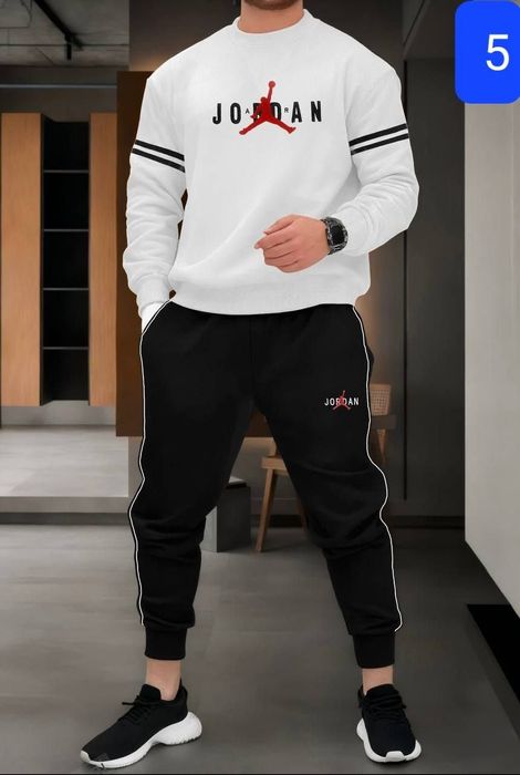 Compleu pentru bărbați