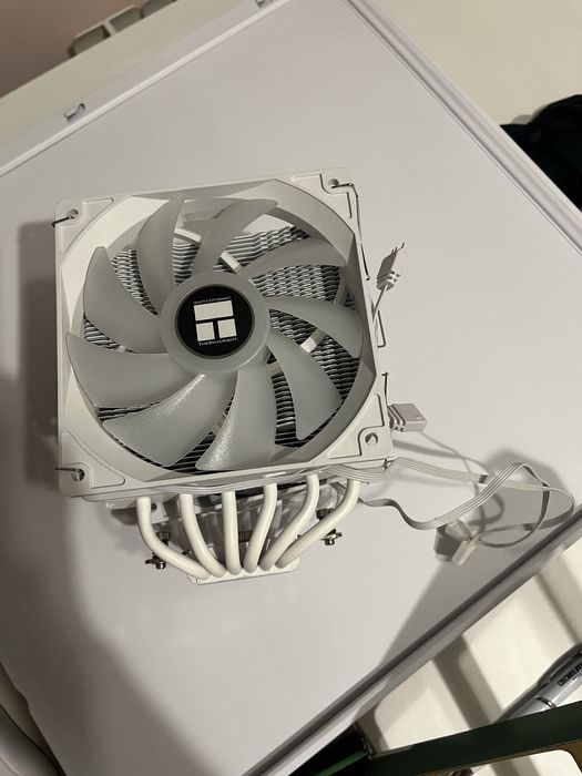 CPU Ryzen 7 7800x3d + охладител Peerless Assassin 120 RGB