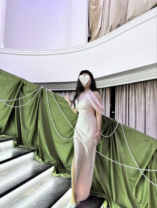 Платье вечернее