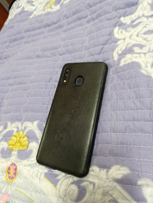 Samsung A30 Б/у на запчасти