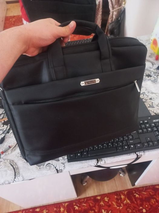 noutbook acer sotiladi