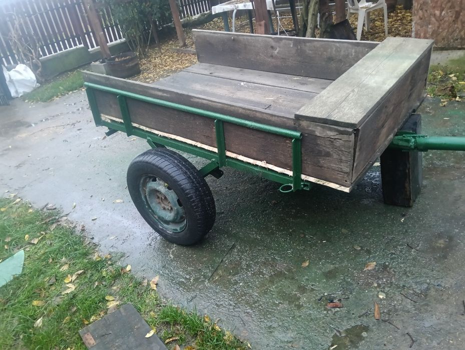 Vând remorcă motosapă