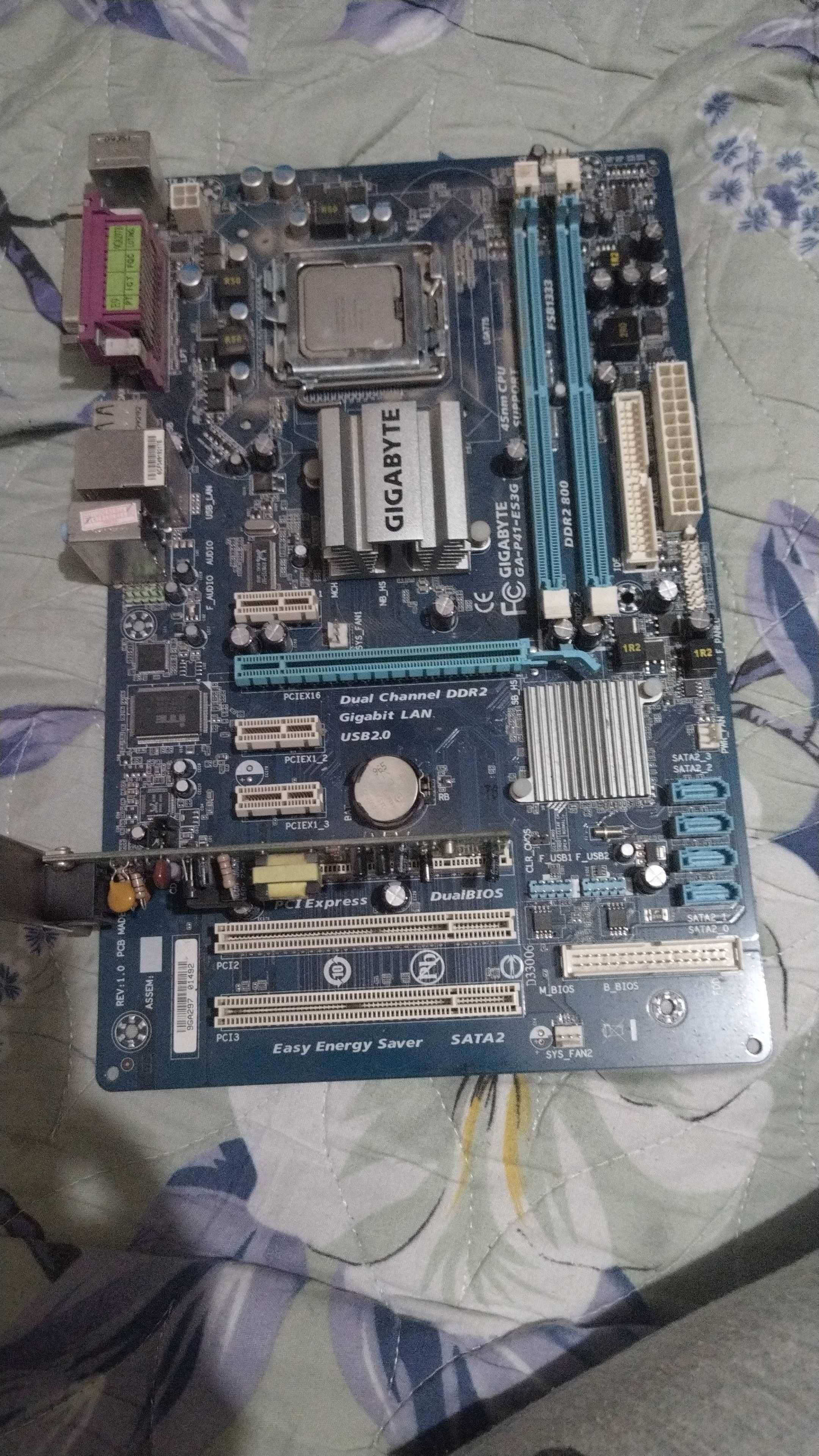 Материнские платы на сокете lga 775: 200 000 сум - Комплектующие ...
