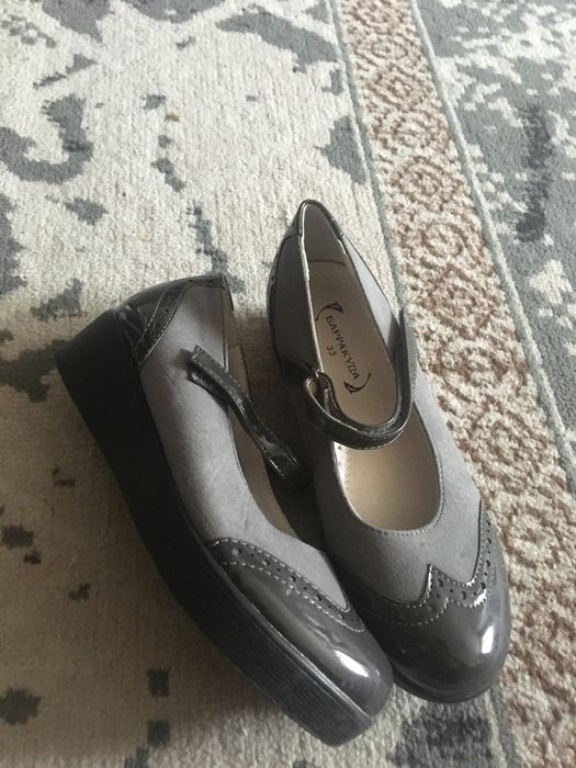 Одежда и обувь на девочку