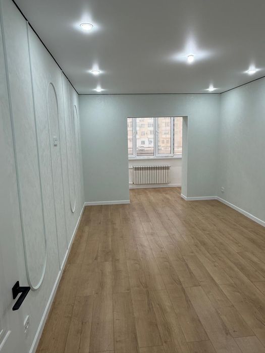 39 мкр 5дом 2 этаж 2 бөлмелі пәтер 75кв м2