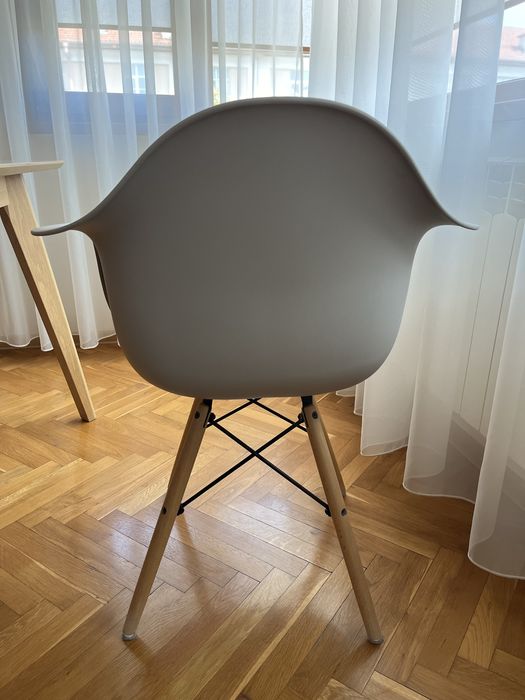 Трапезни столове Pash Classics