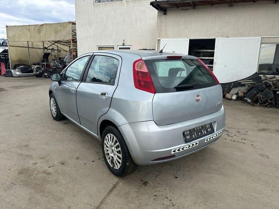 Dezmembrari Fiat Grande Puneto 2007 1.4 16v