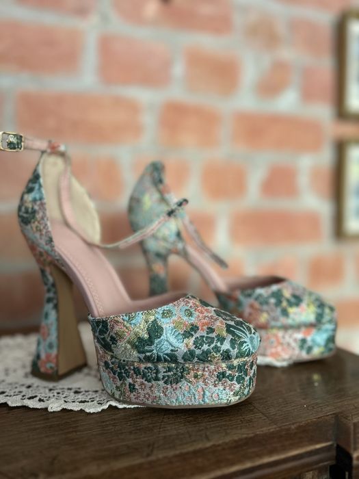 Pantofi damă noi 36