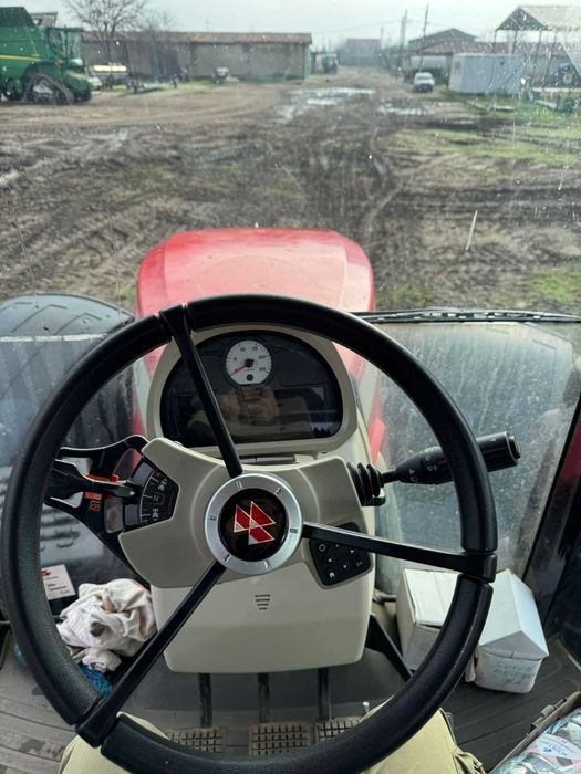 Tractor Massey Ferguson 8740S