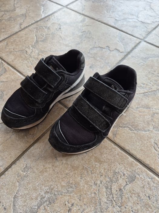 Geox, Vans, Puma, Adidas
