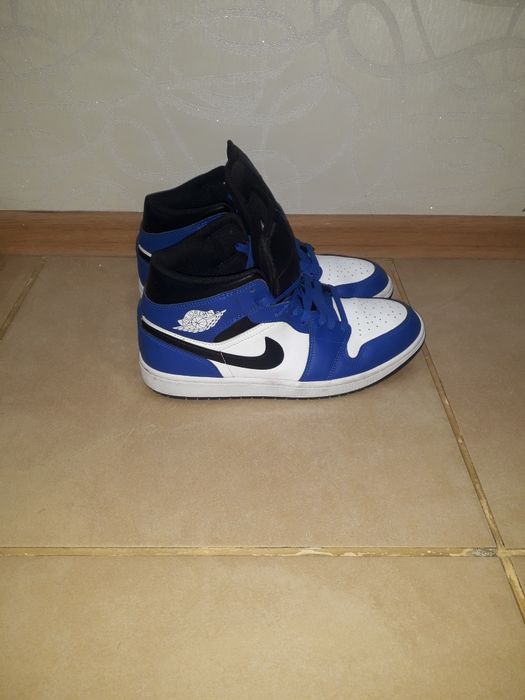 Фирменные кроссовки Nike Jordan размер 43