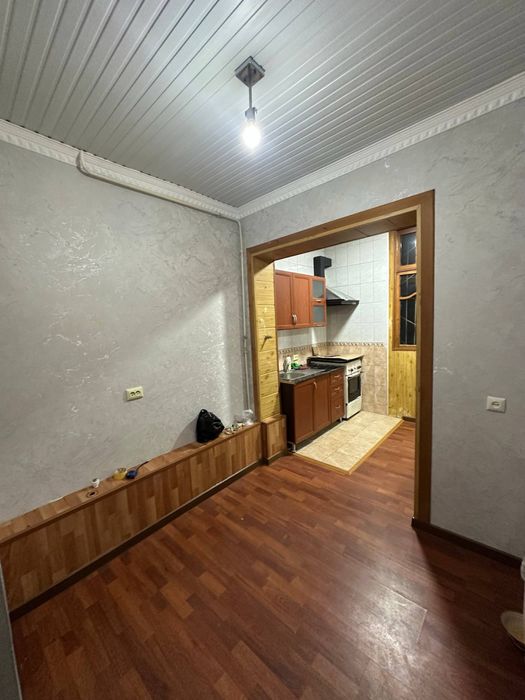 Ibn sino 2 2/1/5 uy Arendaga 3 oyga beriladi Narsalari bor