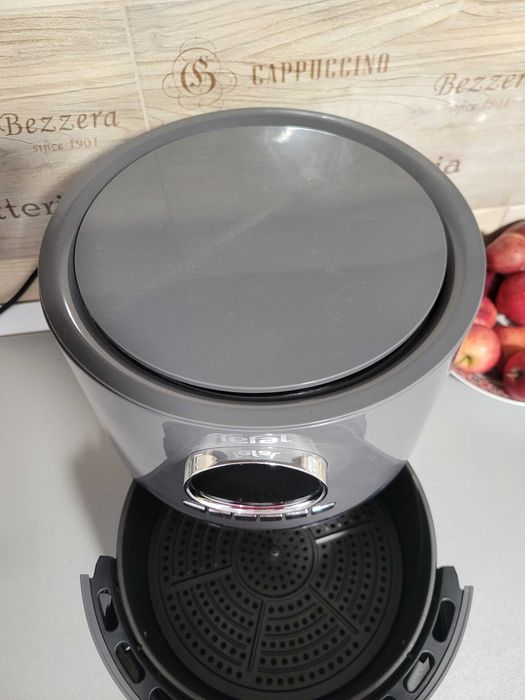 Air fryer nou folosit de 3 ori
