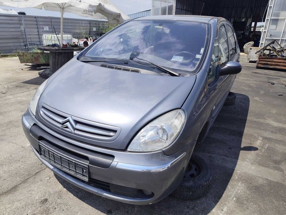 Citroen Xsara Picasso 2.0 - бензин,автоматик - 136к.с - 2004г. на части