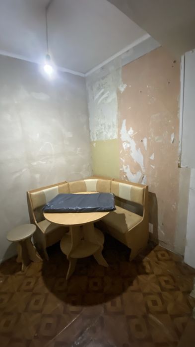 Продам общежитию