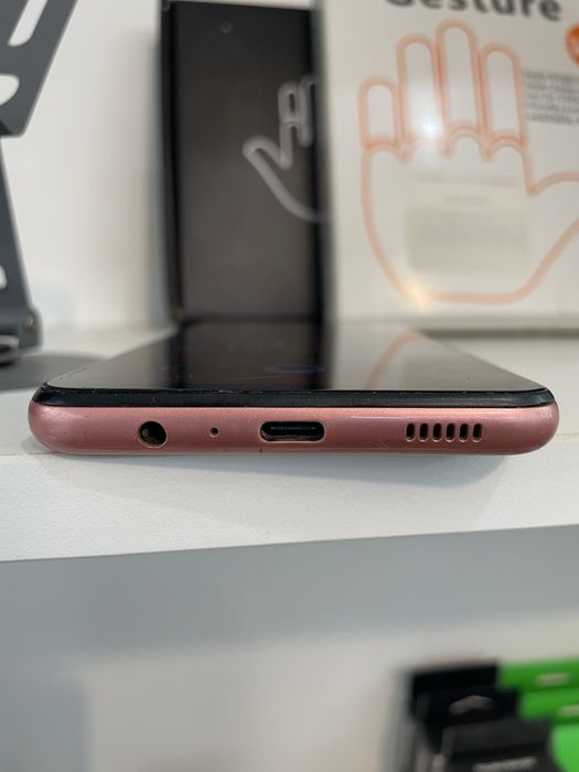 Продам телефон Samsung galaxy А04s