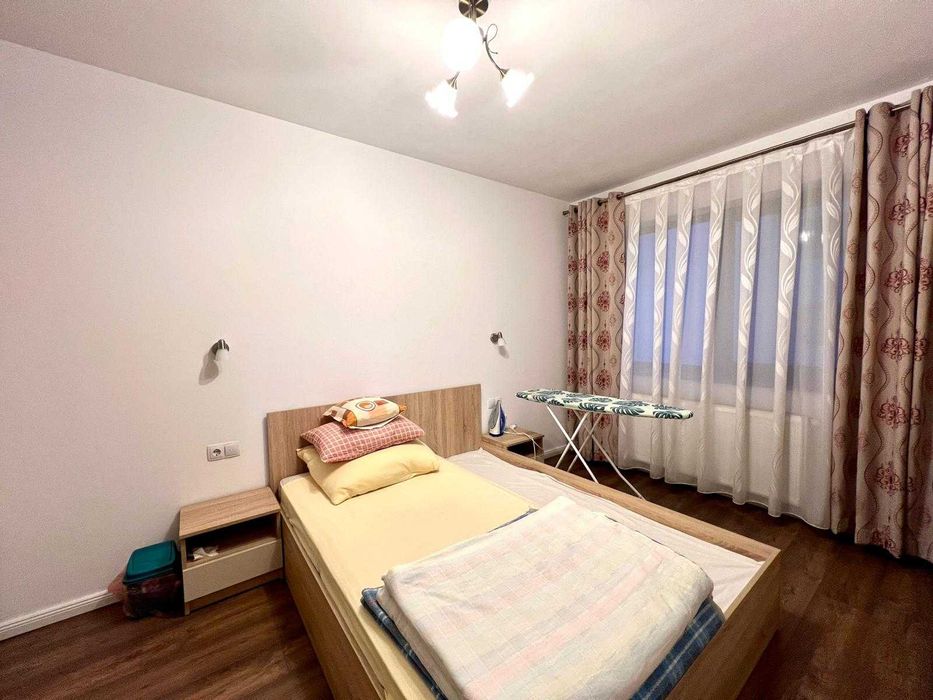 P. F Vand Apartament Sub Cetate