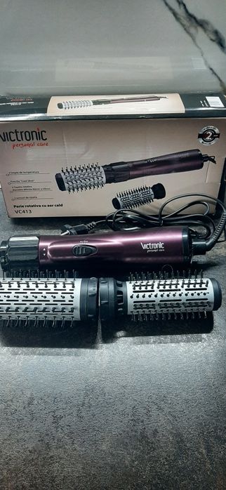 Perie rotativa cu aer cald