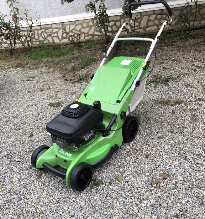 Masina de tuns iarba Viking