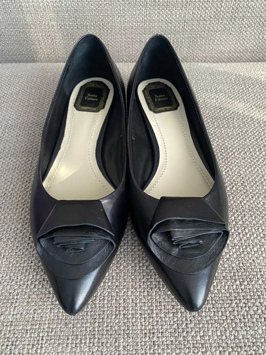 Элегантные женские туфли