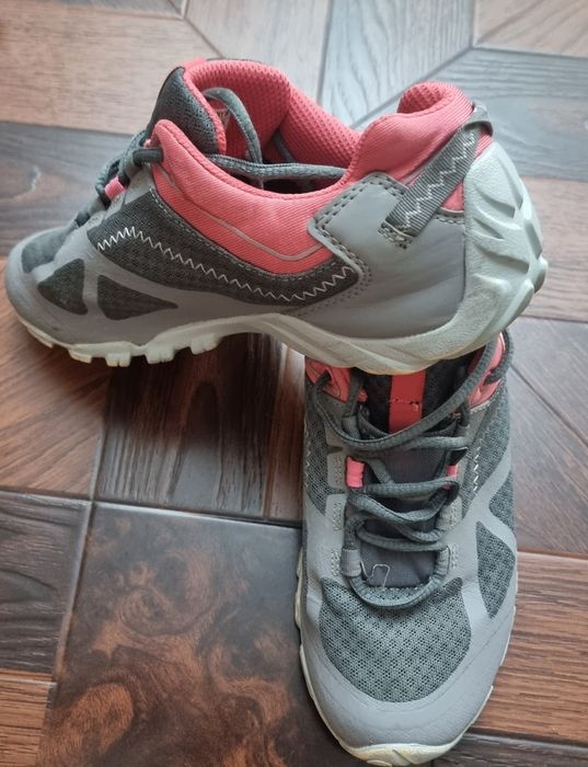 Кроссовки бу  36 р outventure